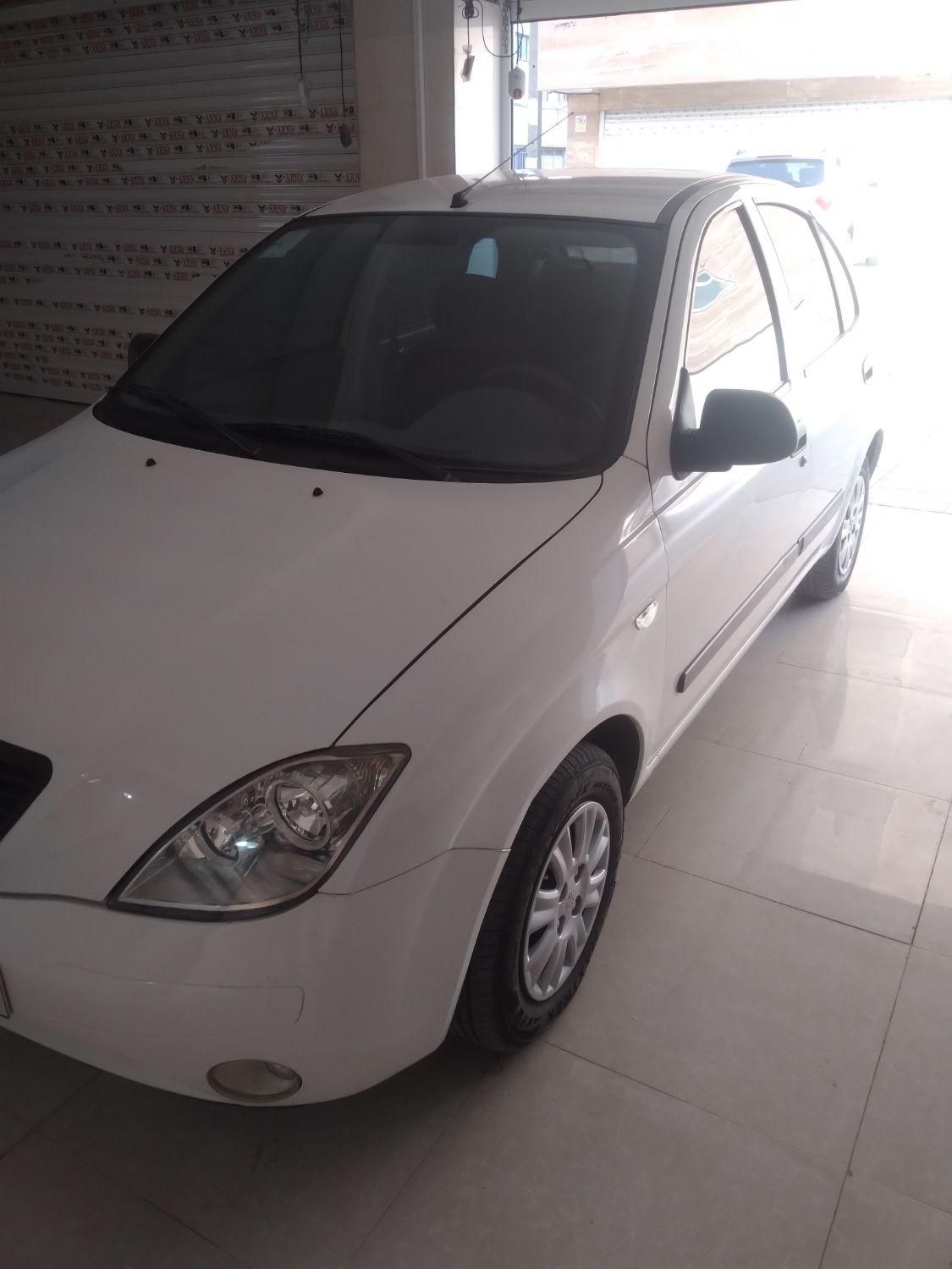 تیبا صندوق دار EX - 1394