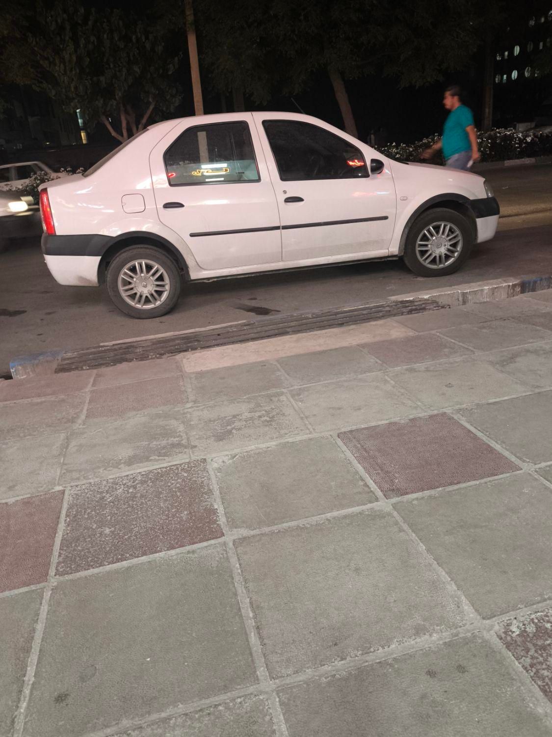 خودرو رنو، تندر 90 آگهی ann_18125552