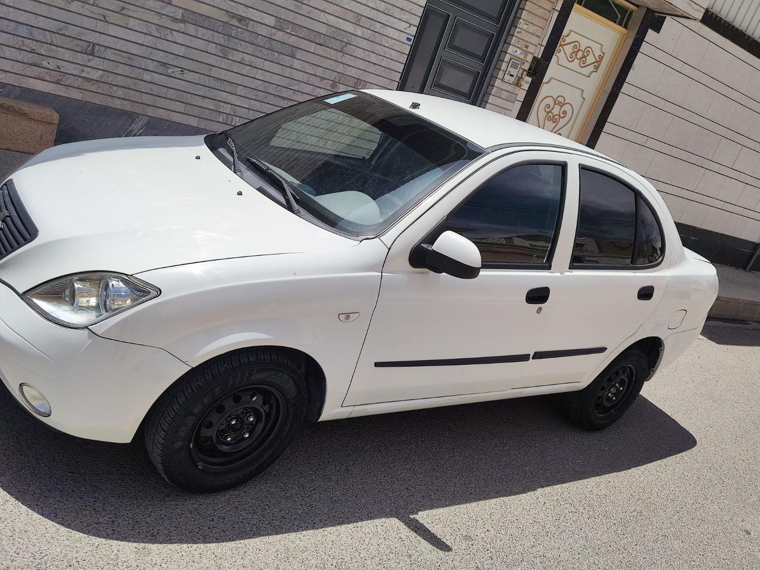 تیبا صندوق دار SX - 1399
