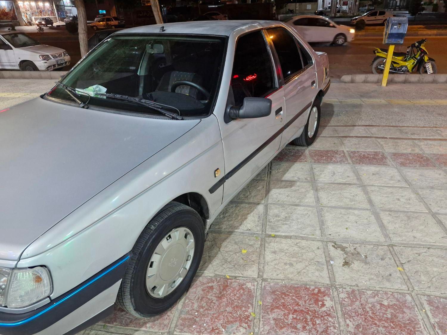پژو 405 GLX - دوگانه سوز - 1390