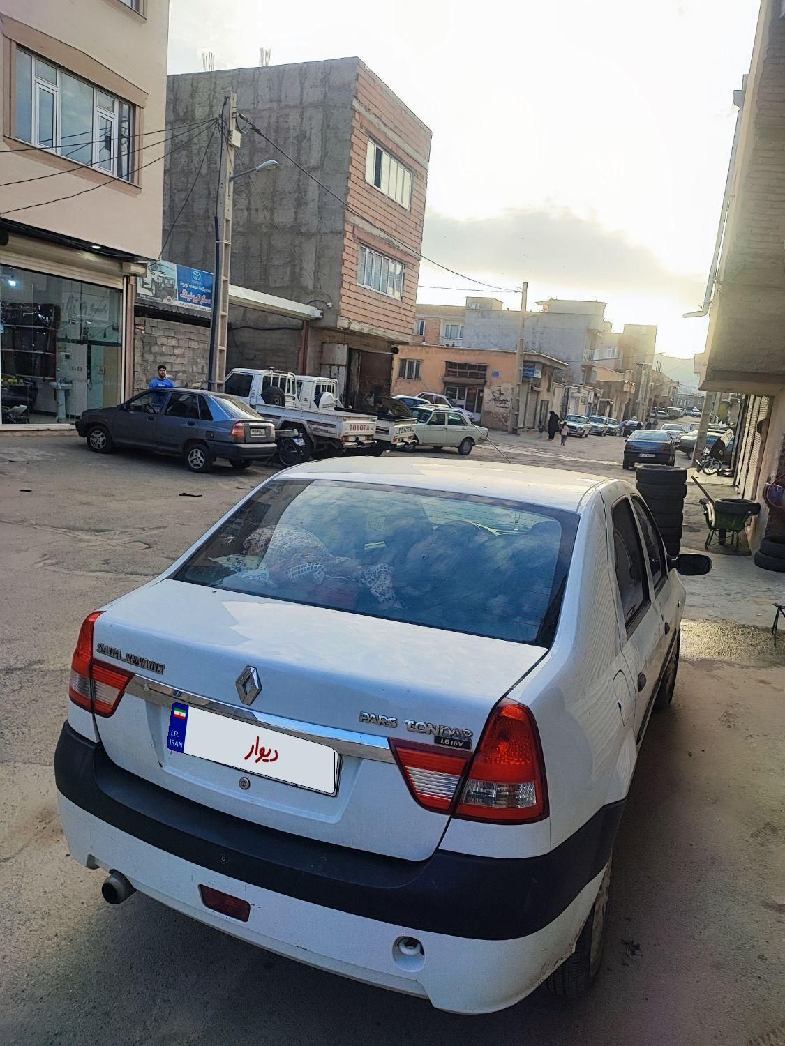 رنو تندر 90 E2 - 1396