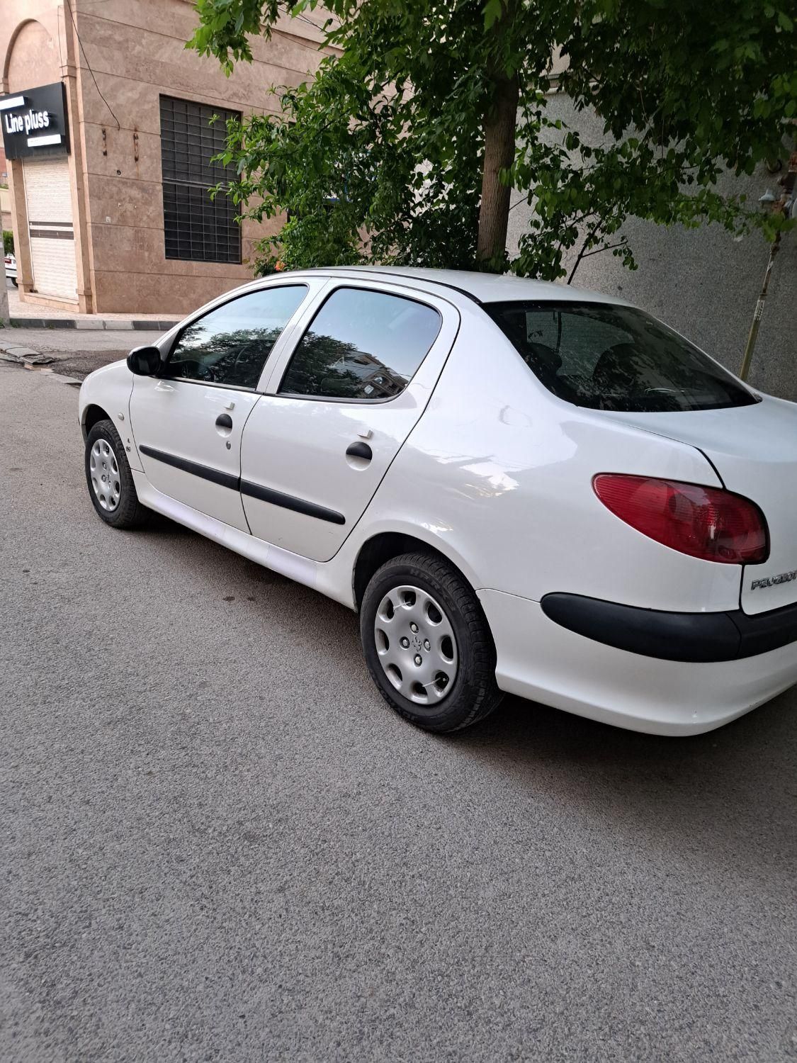 پژو 206 SD v8 - 1396