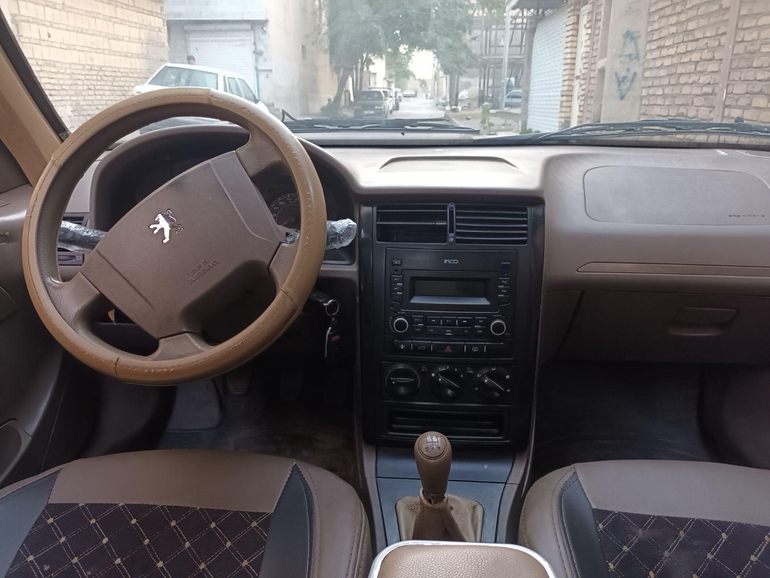 پژو 405 GLX - دوگانه سوز - 1397