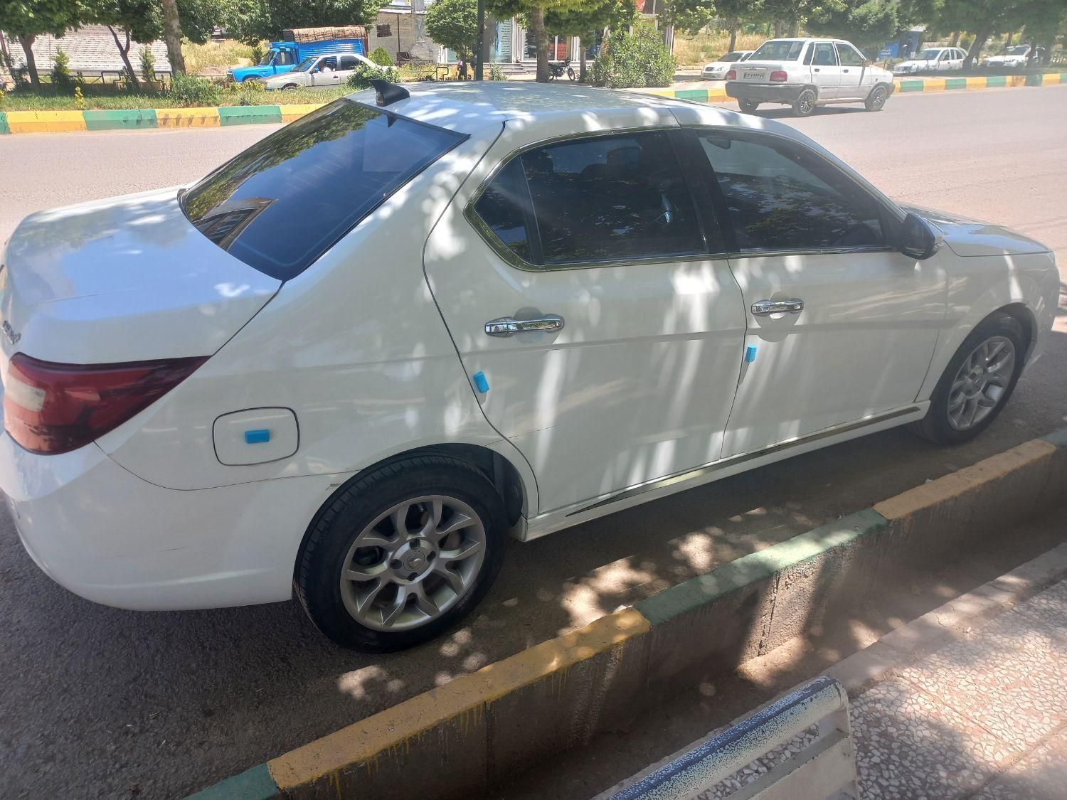 دنا پلاس اتوماتیک توربو - 1400