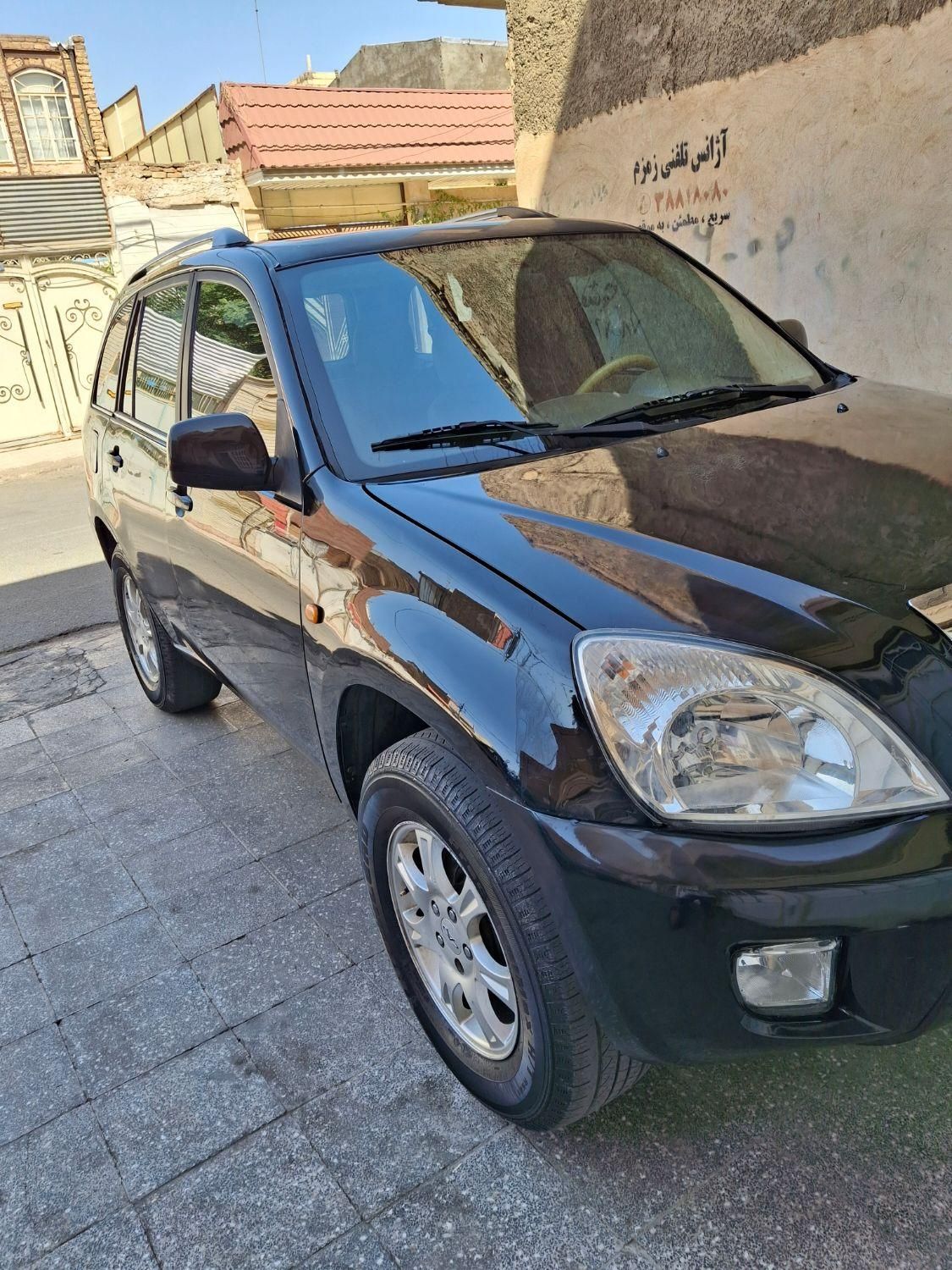ام وی ام X33 دنده‌ای ساده - 2012