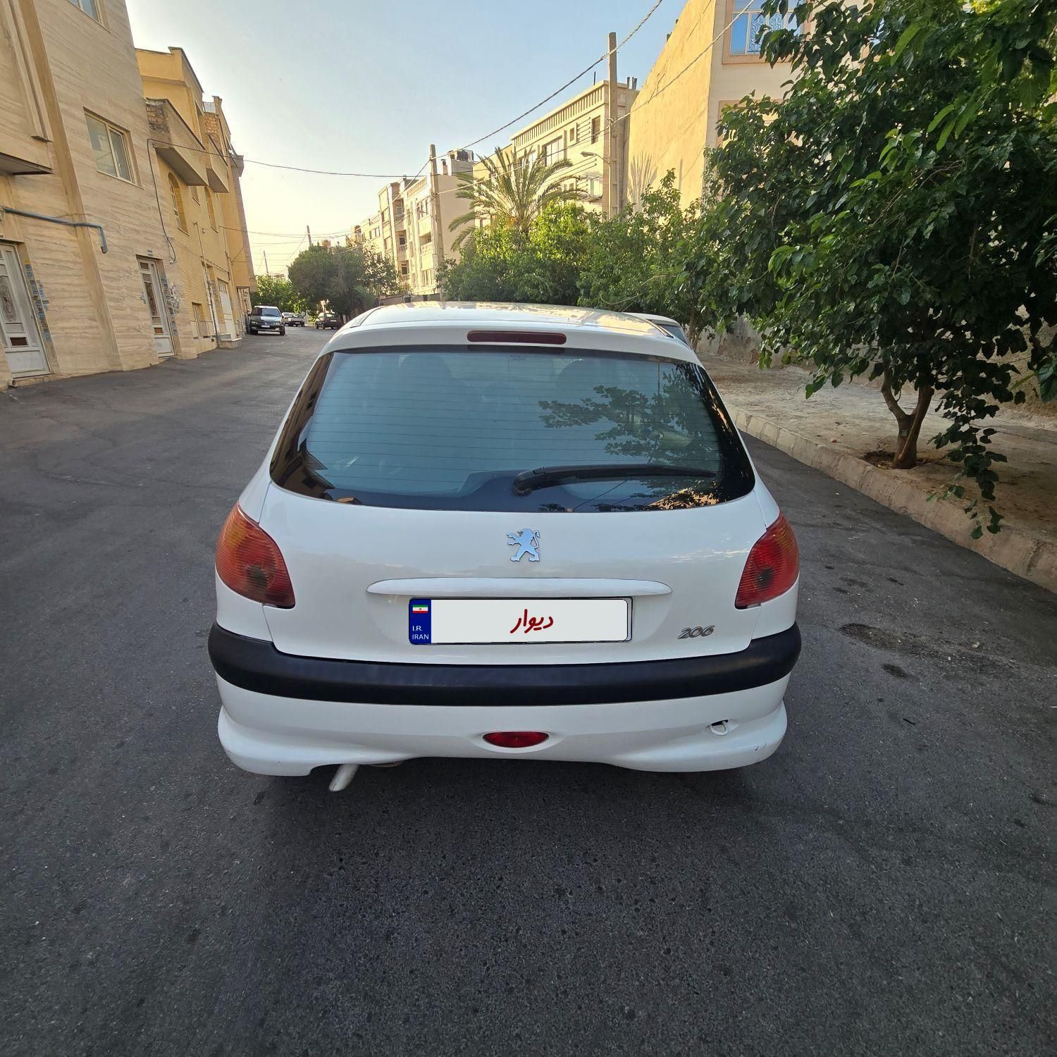 پژو 206 تیپ 2 - 1389