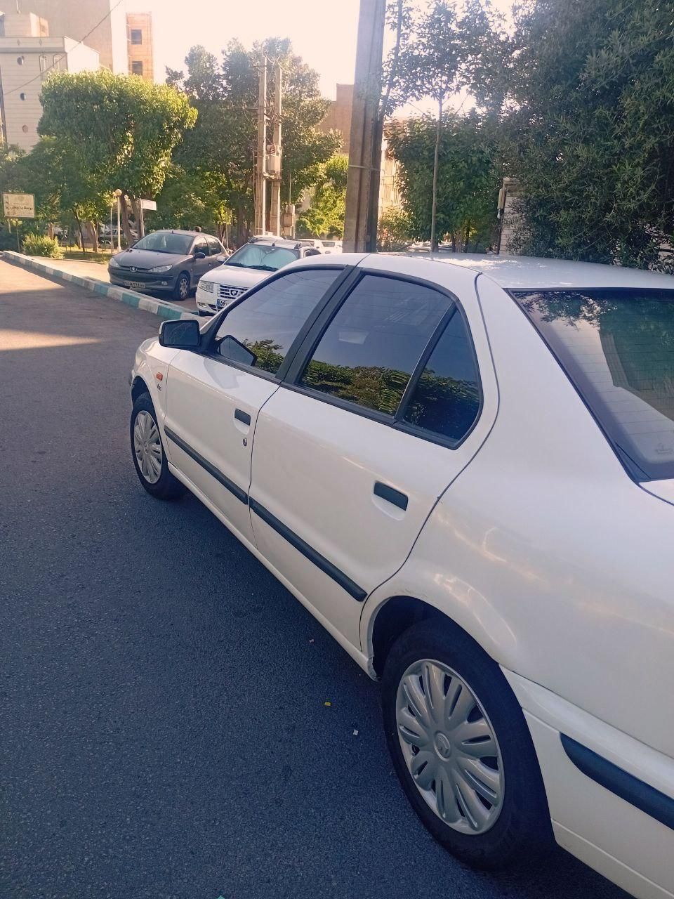 سمند LX XU7 - 1396