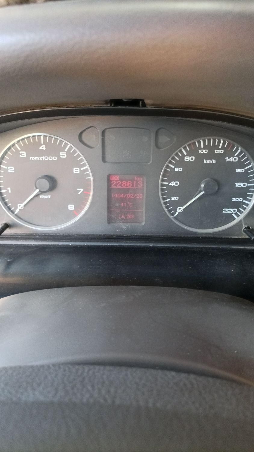 سمند LX XU7 - 1395