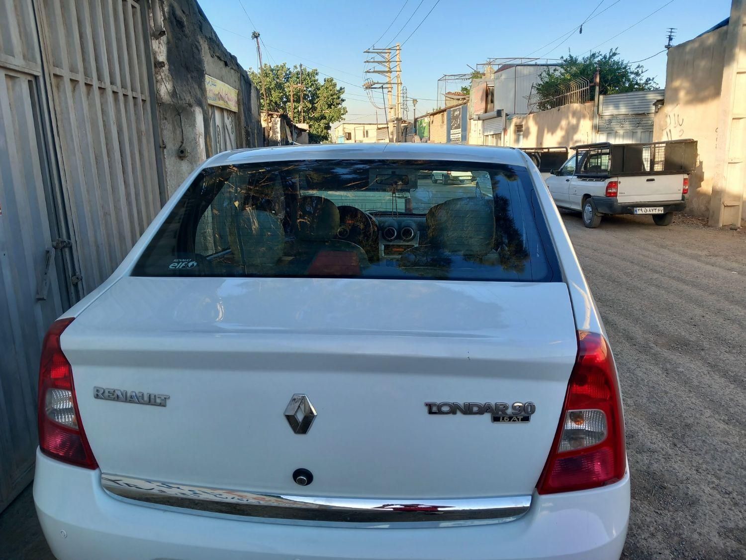 رنو تندر 90 پلاس اتوماتیک - 1396