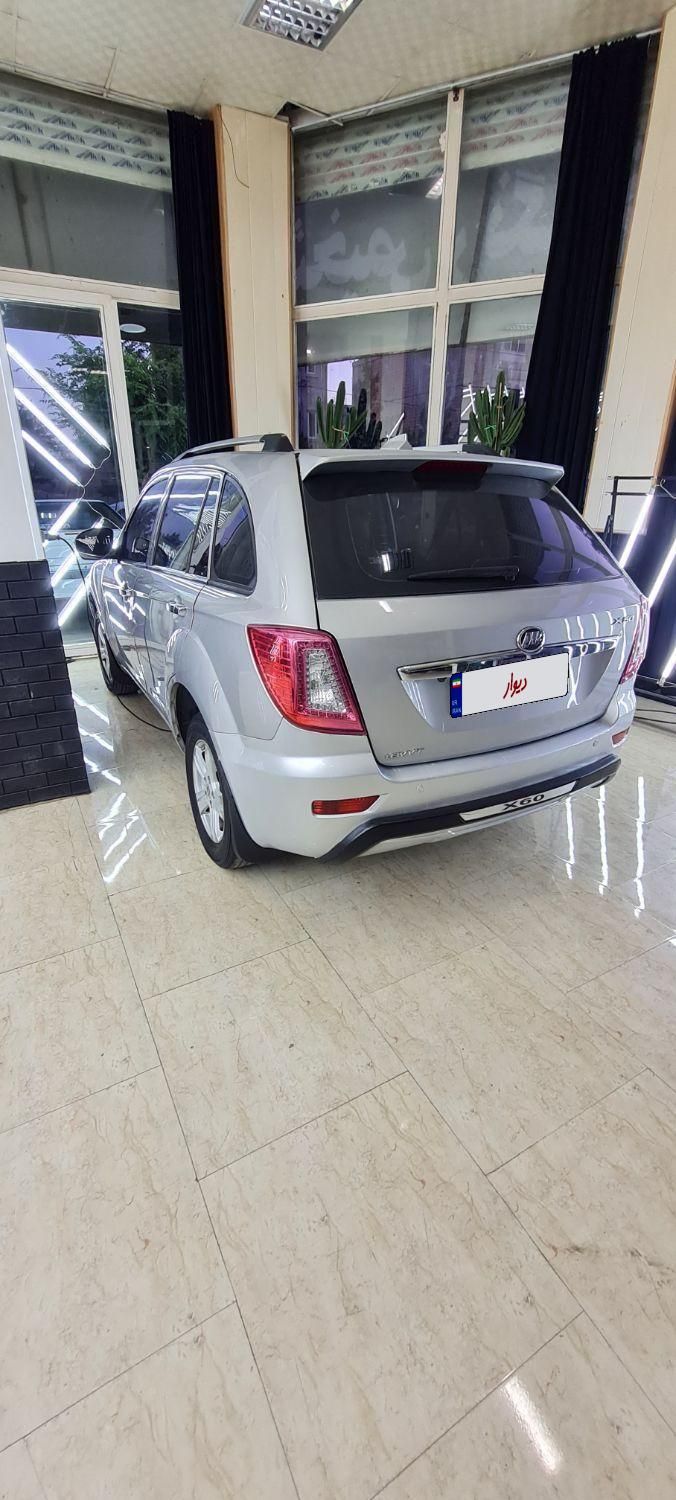 لیفان X60 دنده‌ای - 2015