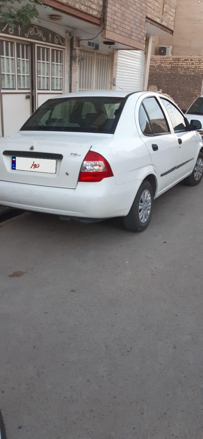تیبا صندوق دار SX - 1400