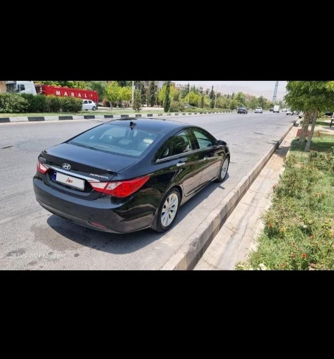 هیوندای سوناتا فول YF - 2011