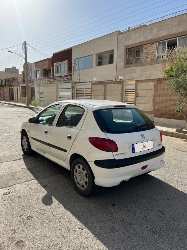 پژو 206 تیپ 3 - 1400