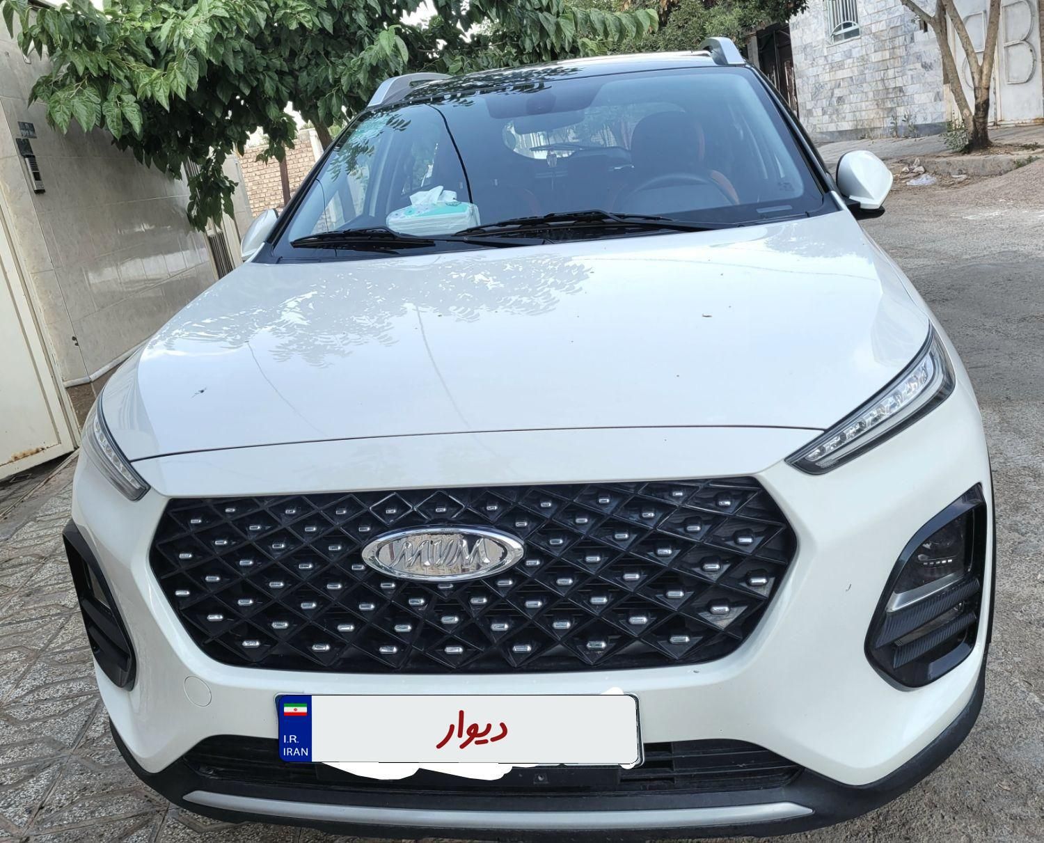خودرو ام وی ام، X22 آگهی ann_18129659