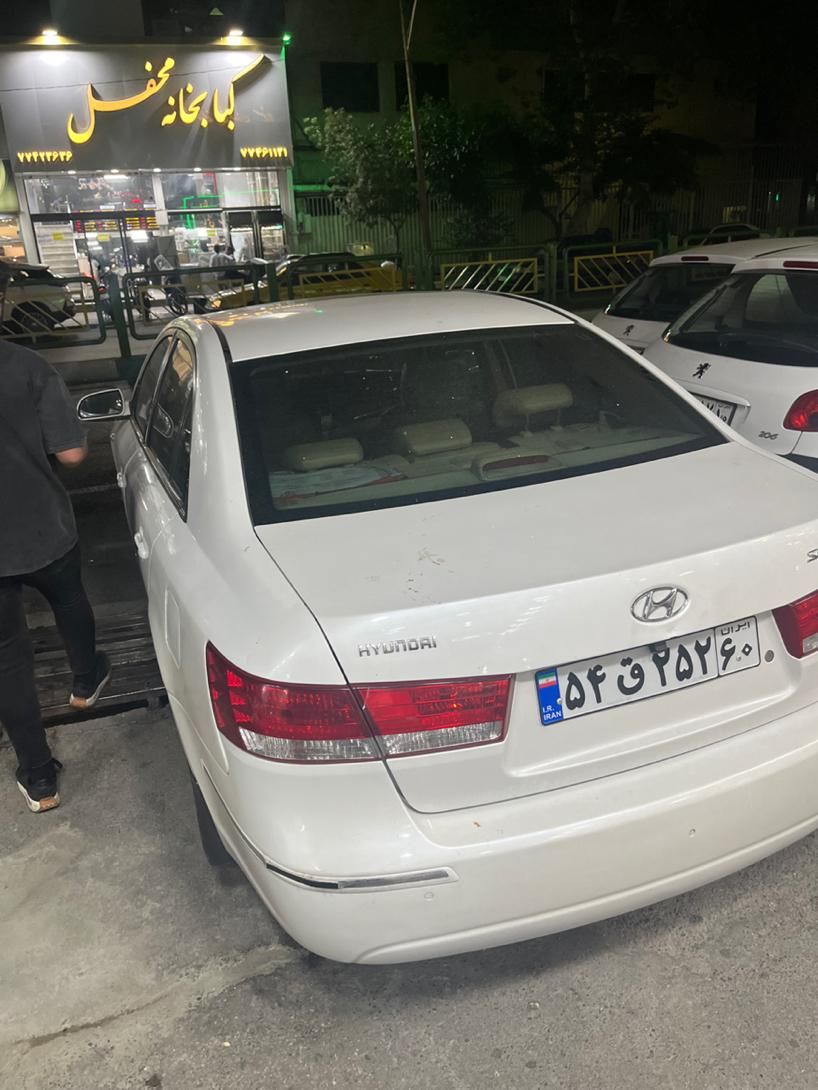 هیوندای سوناتا اتوماتیک NF 2400 - 2009