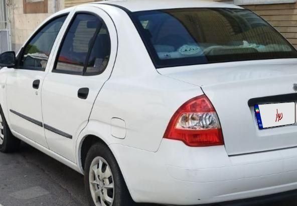 تیبا صندوق دار SX - 1400
