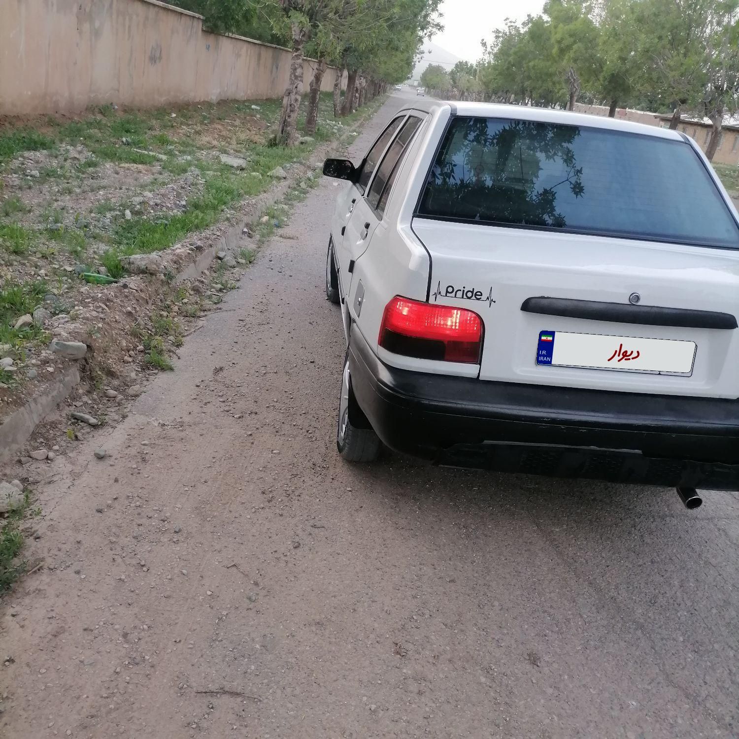 پراید صبا دنده‌ای - 1383