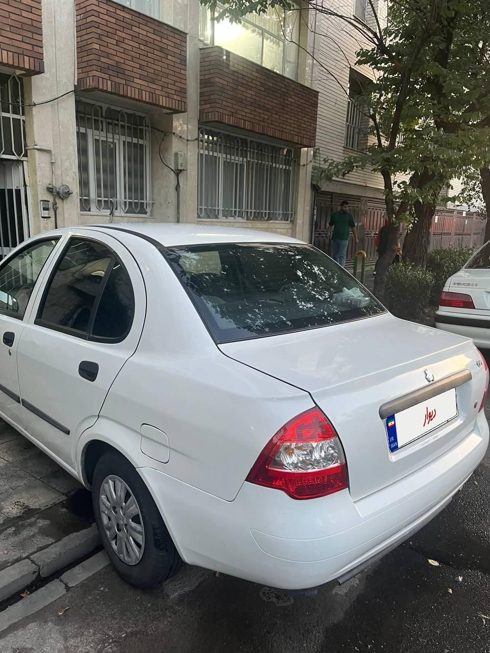 تیبا صندوق دار SX - 1400