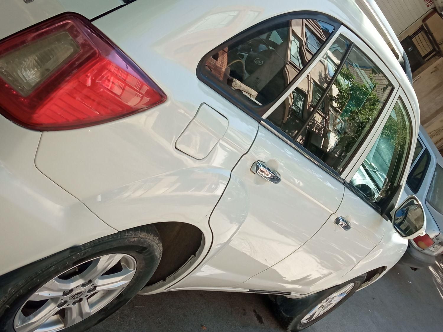 لیفان X60 دنده‌ای - 2013