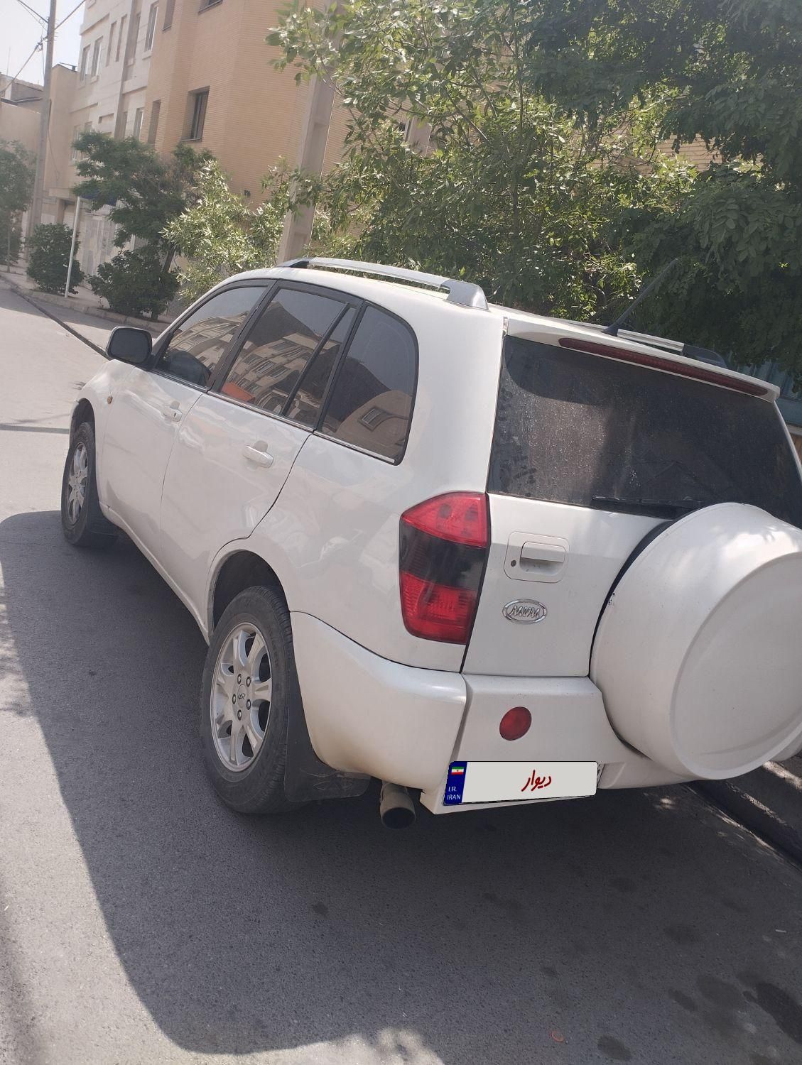 ام وی ام X33 دنده‌ای ساده - 2012