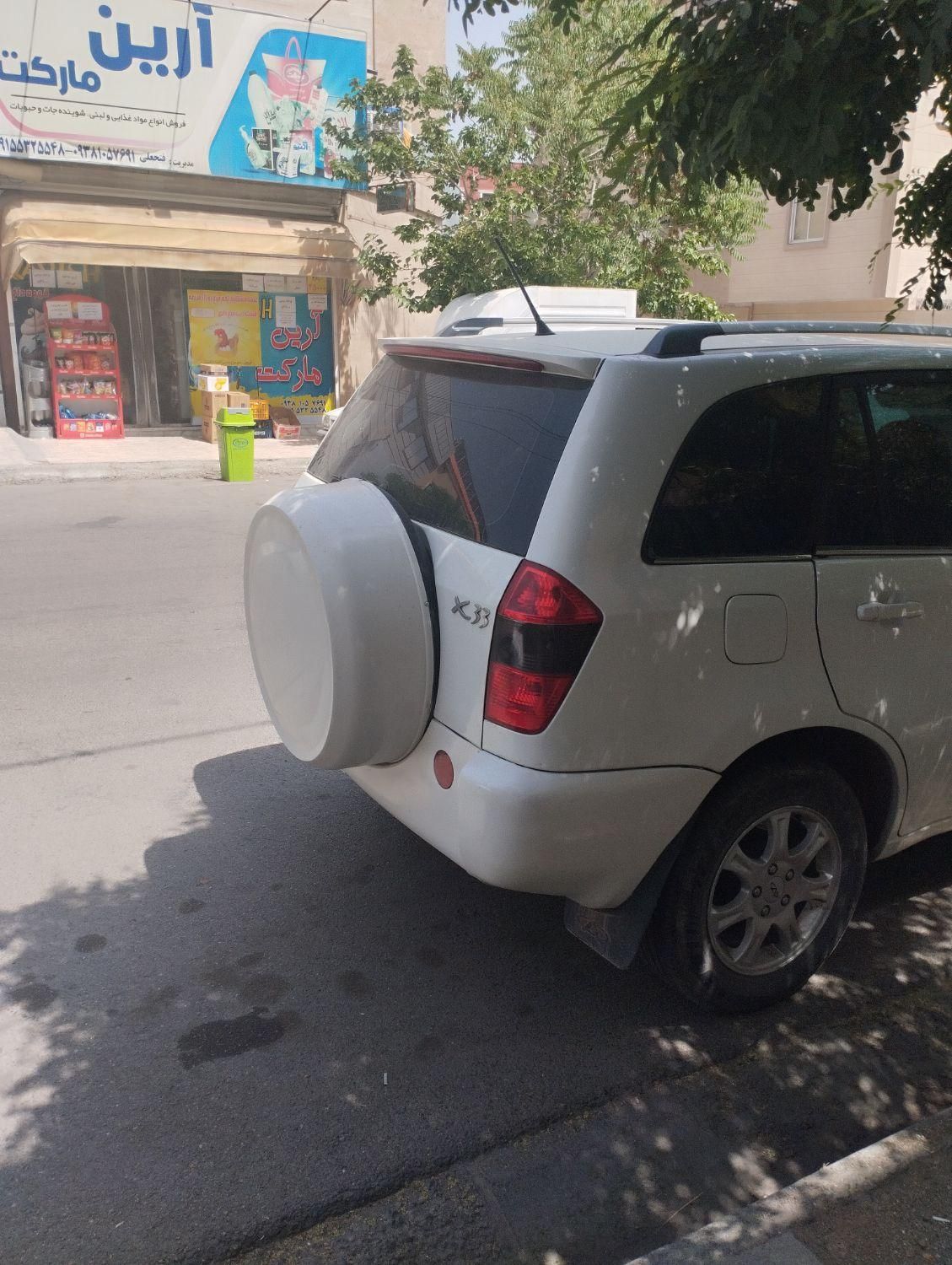 ام وی ام X33 دنده‌ای ساده - 2012