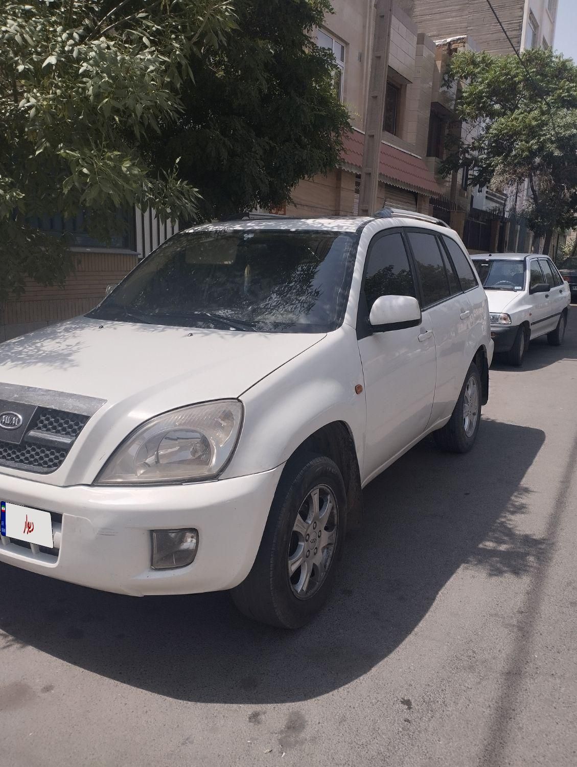 ام وی ام X33 دنده‌ای ساده - 2012