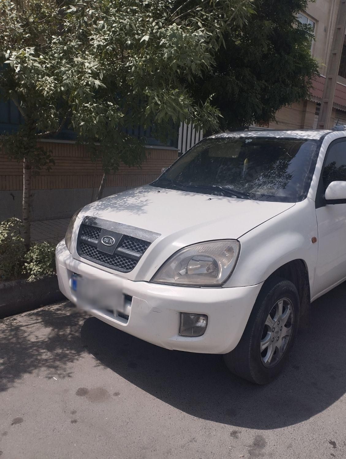ام وی ام X33 دنده‌ای ساده - 2012