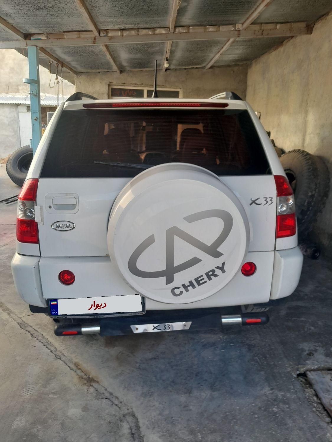 ام وی ام X33 دنده‌ای ساده - 2012