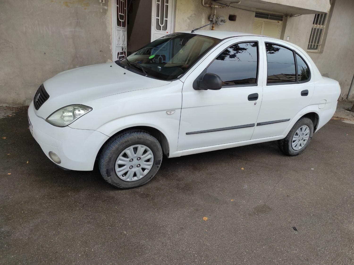 تیبا صندوق دار SX - 1400