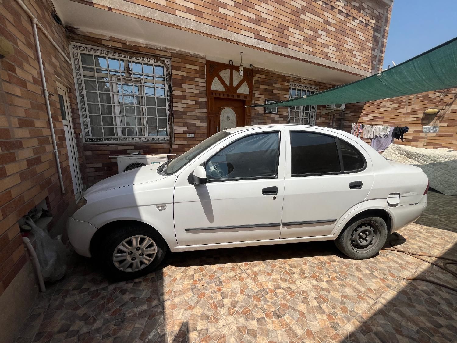 تیبا صندوق دار SX - 1396