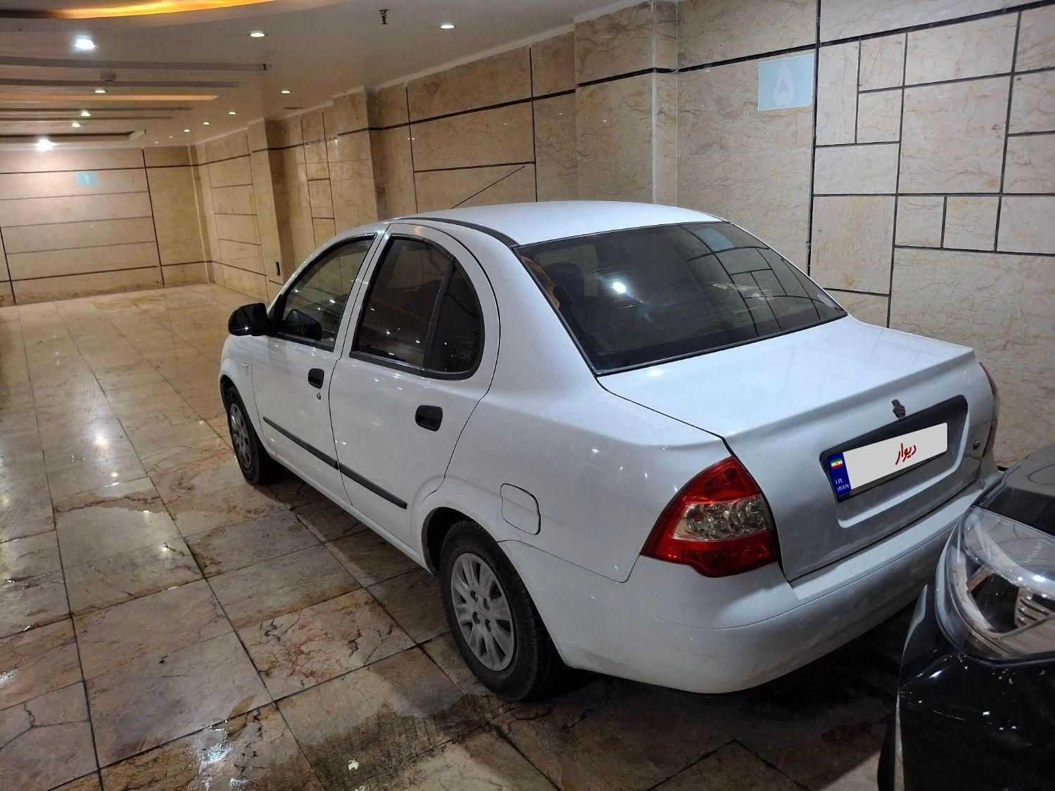 تیبا صندوق دار SX - 1396