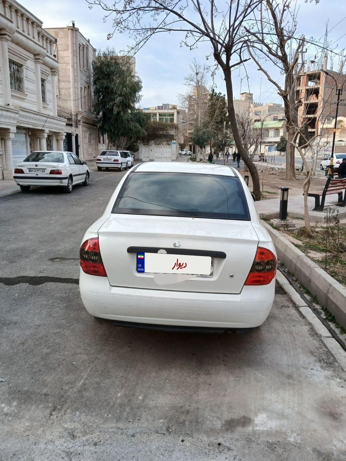 تیبا صندوق دار SX - 1400
