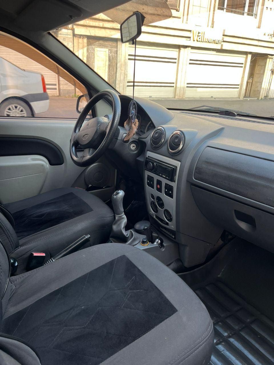رنو تندر 90 E2 - 1387