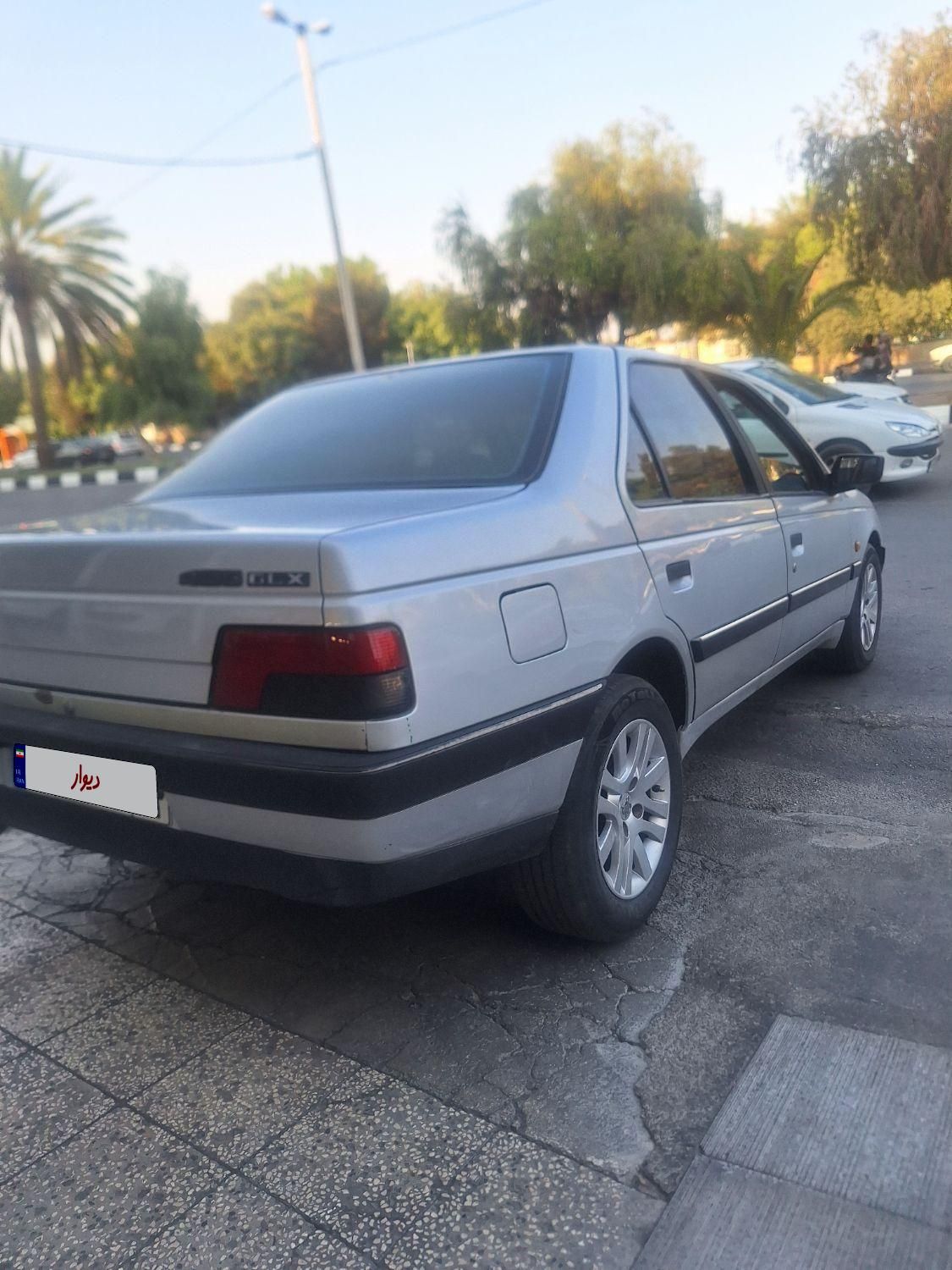 پژو 405 بنزینی GLX - TU5 - 1391