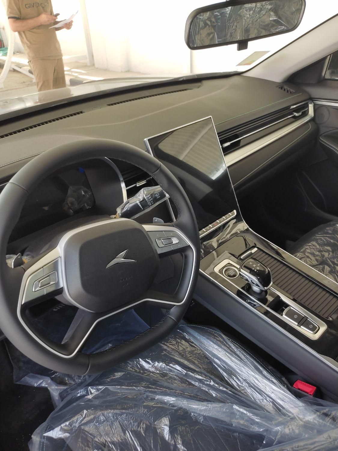 کی ام سی J7 اتوماتیک - 2025
