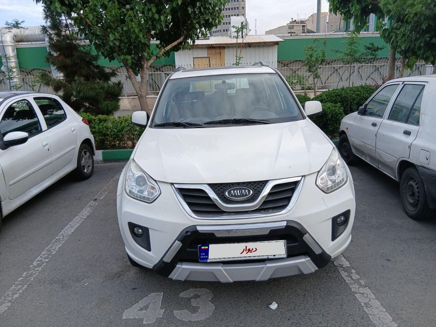 خودرو ام وی ام، X33 آگهی ann_18134094