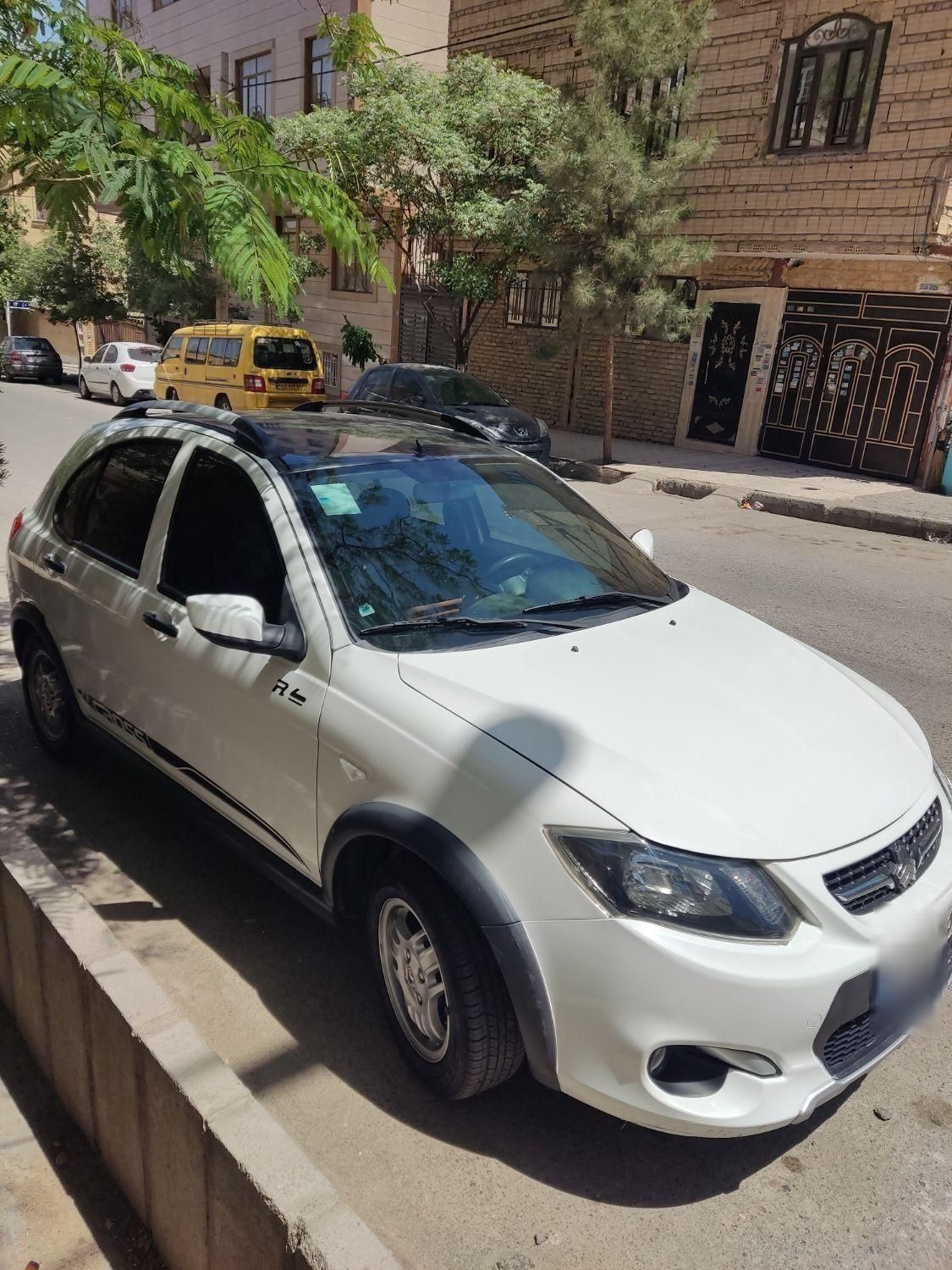 کوییک R دنده‌ای - 1399