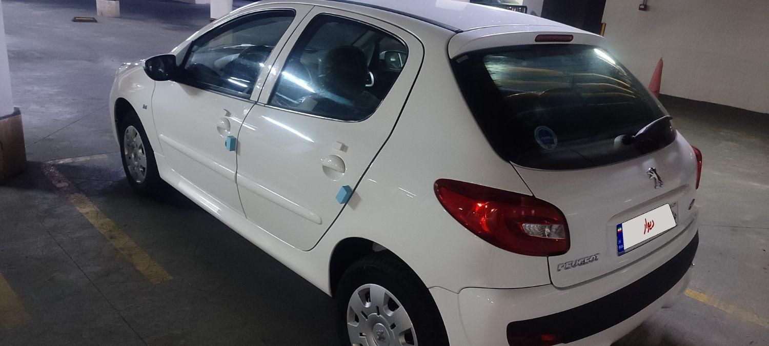 پژو 207 دنده‌ای با موتور TU3 - 1404