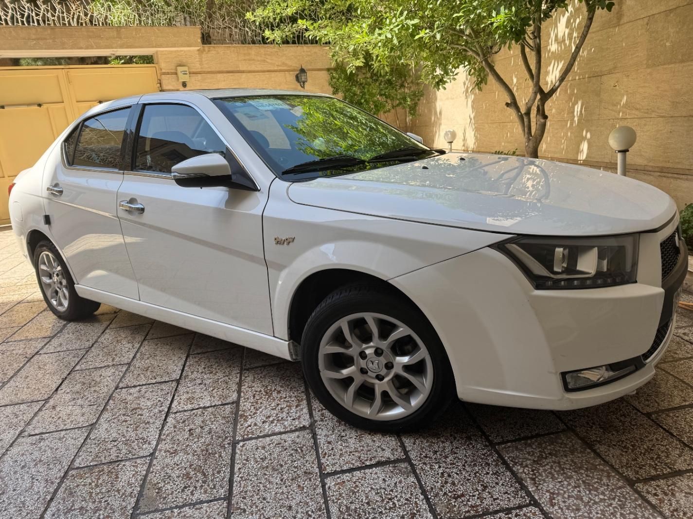 خودرو دنا، پلاس آگهی ann_18135523