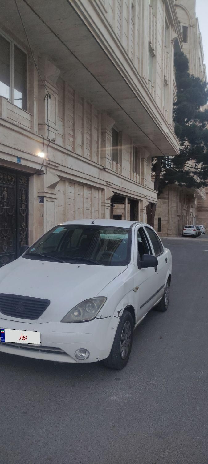 تیبا صندوق دار SX - 1398