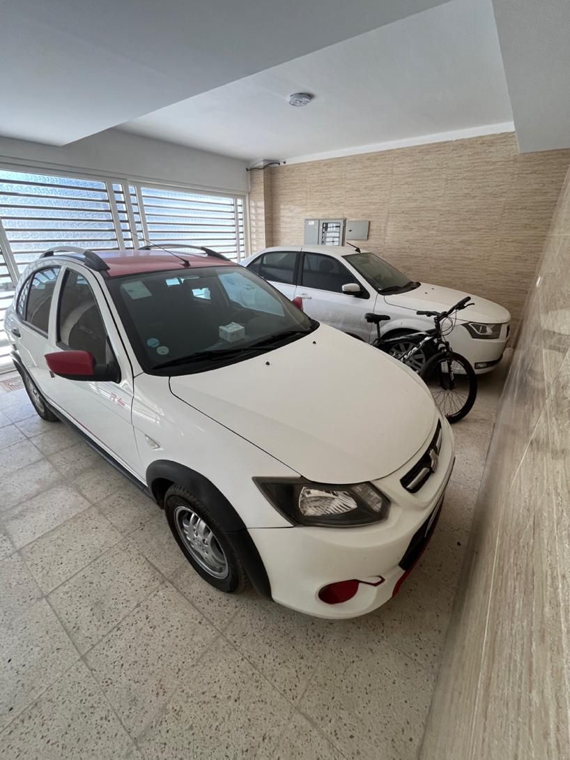 خودرو کوییک، R آگهی ann_18135692