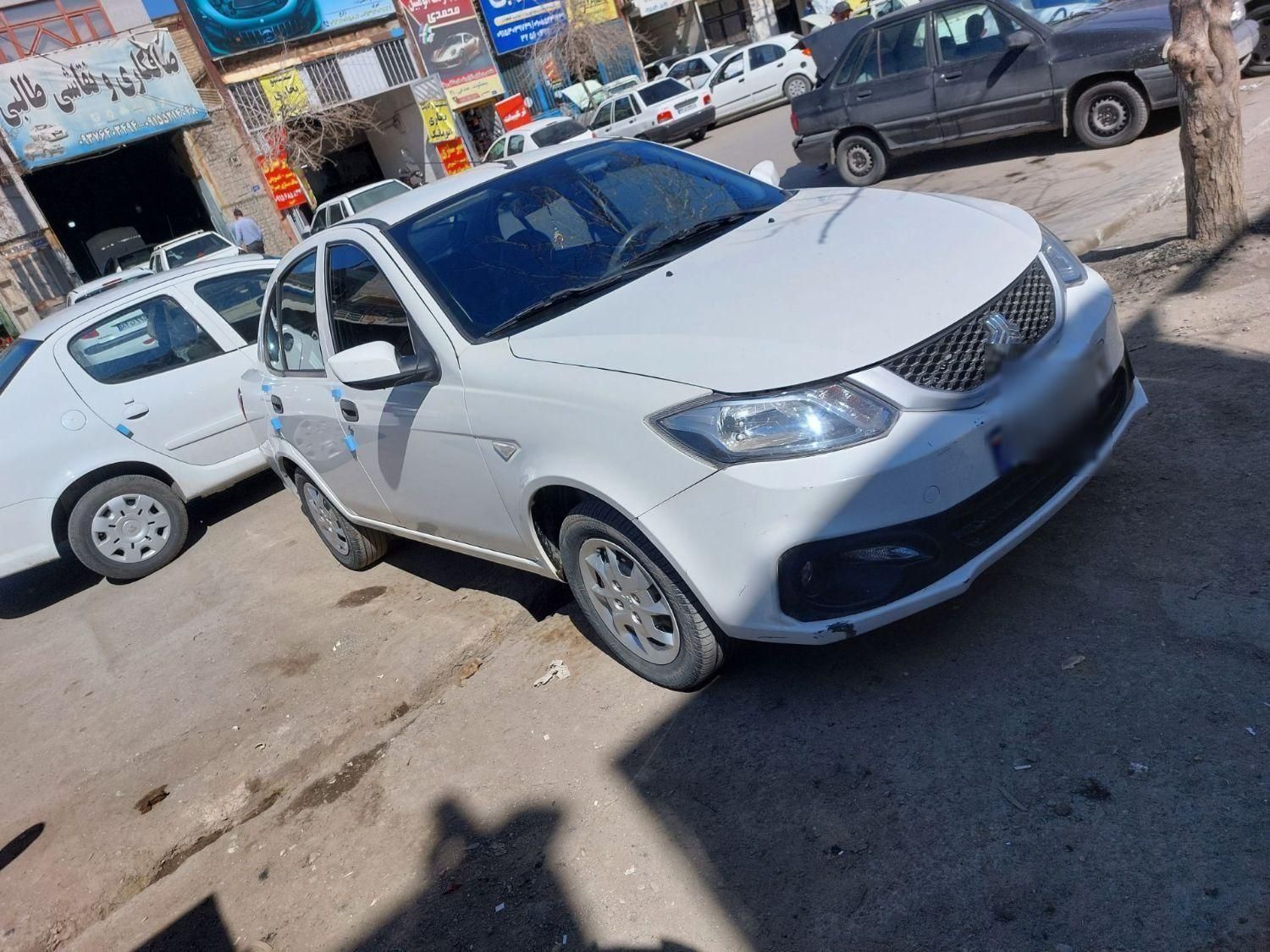 ساینا S دنده ای بنزینی - 1401