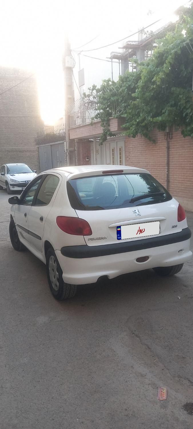 پژو 206 تیپ 2 - 1390