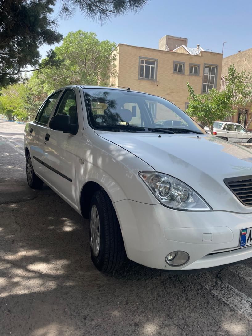 تیبا صندوق دار SX - 1400