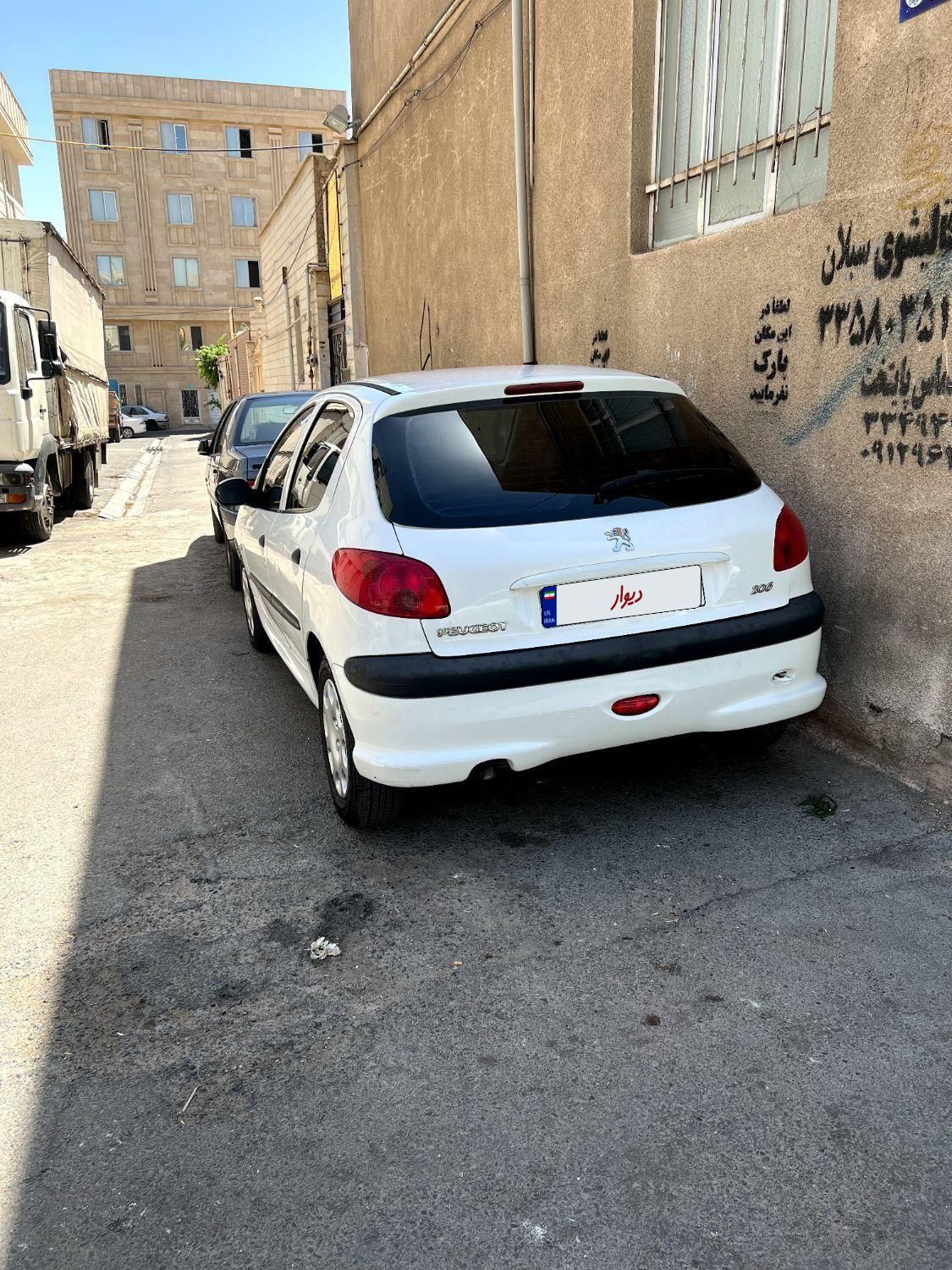پژو 206 تیپ 5 - 1395