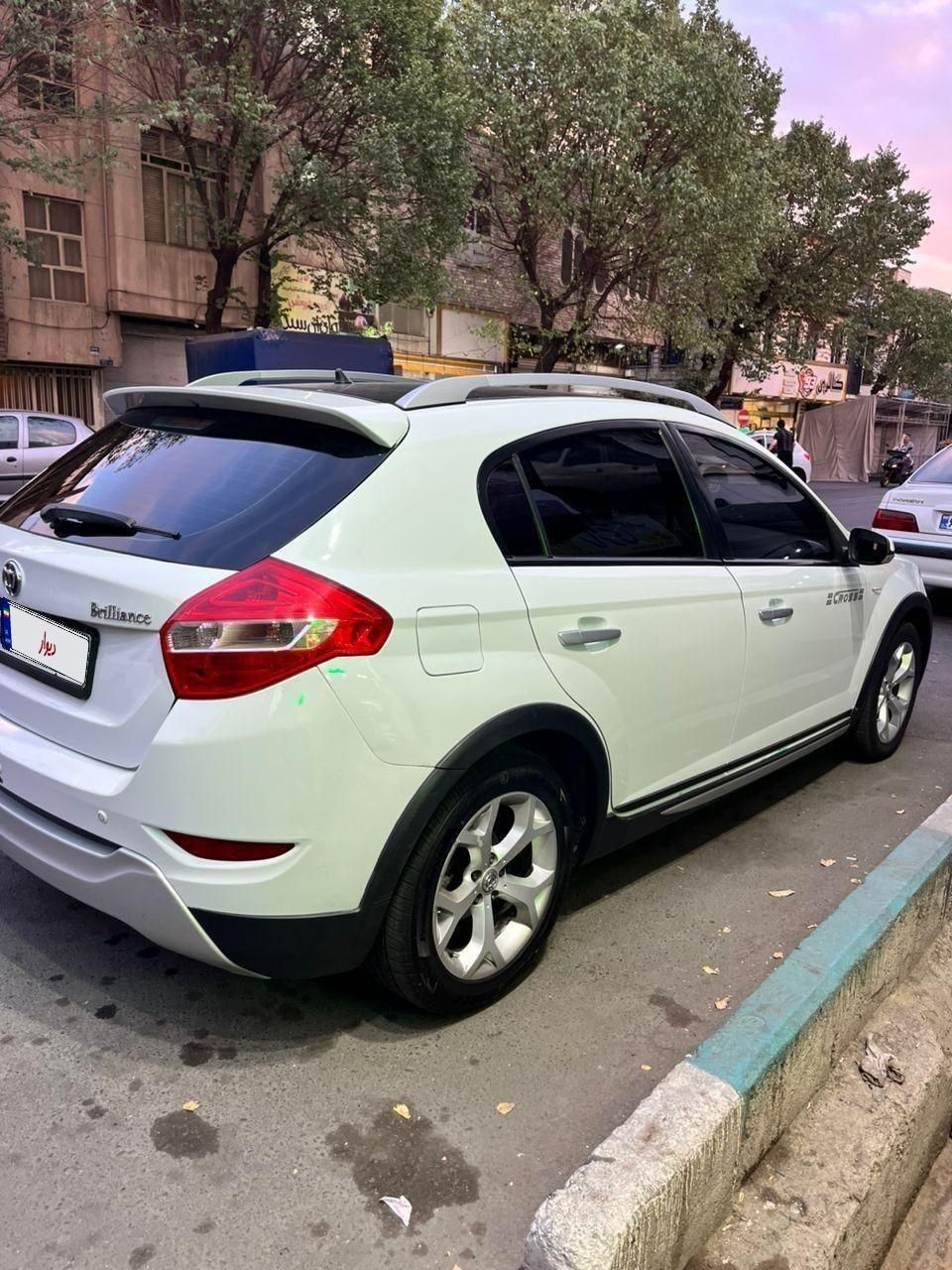 برلیانس H320 اتوماتیک 1500 - 2018