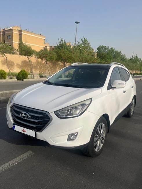 هیوندای توسان 2.4 لیتر - 2015