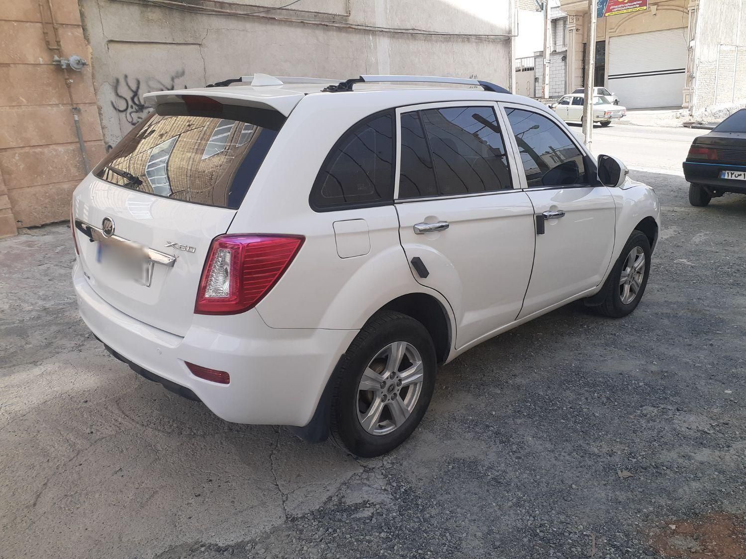 لیفان X60 دنده‌ای - 2014