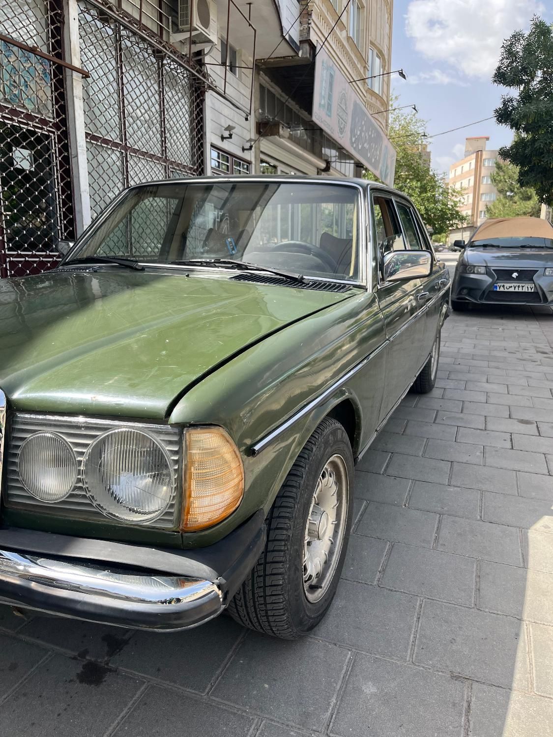 بنز E 230 - 1987