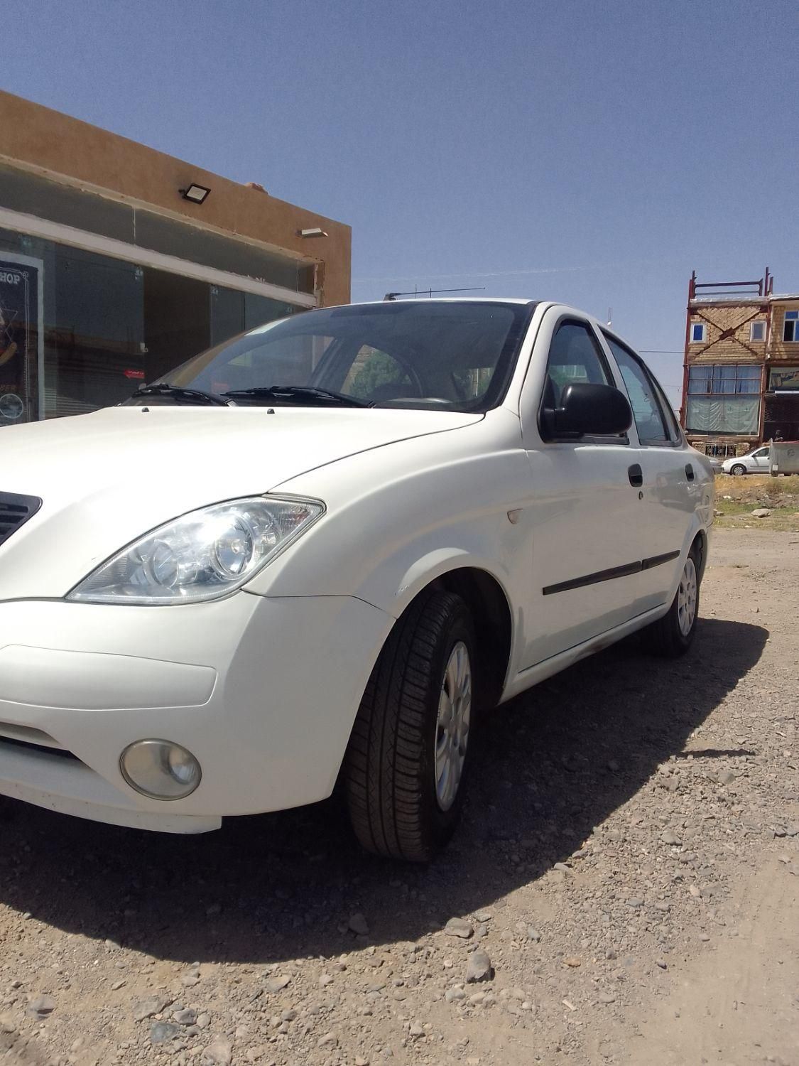 تیبا صندوق دار SX - 1400